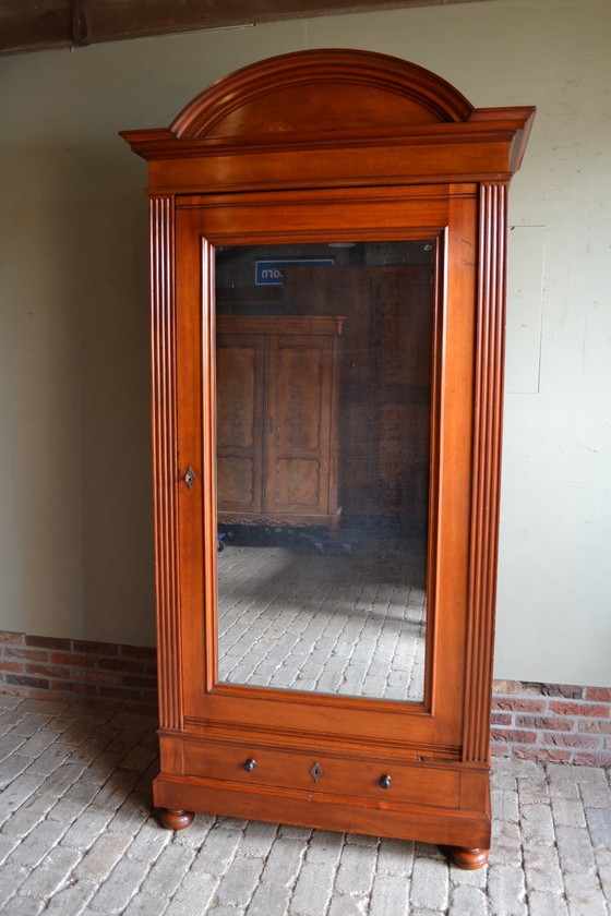 Image 1 of Classic Mahogany Mirror Cabinet, Wardrobe