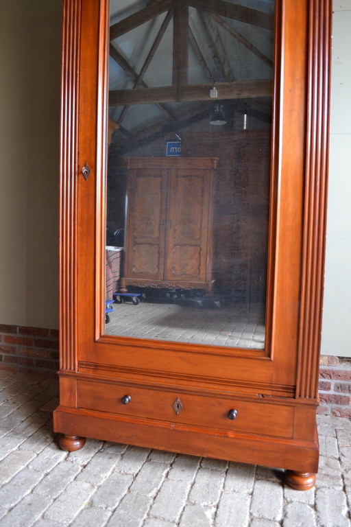 Classic Mahogany Mirror Cabinet, Wardrobe