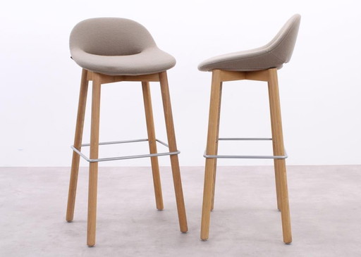 4X Artifort Beso Barstool Beige