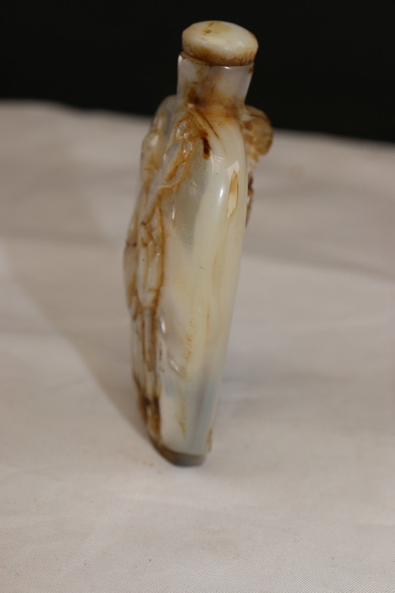 Image 1 of 19th century Chinese Pearl Snuff or Opium Bottle