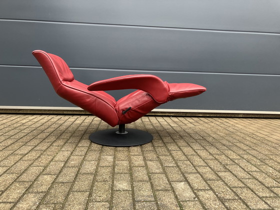 Image 1 of Fauteuil relax design Jori Symphony, cuir rouge