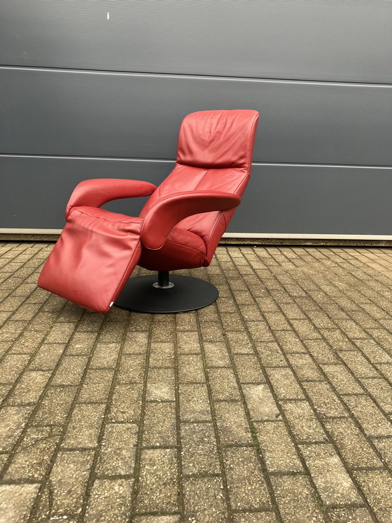 Image 1 of Fauteuil relax design Jori Symphony, cuir rouge