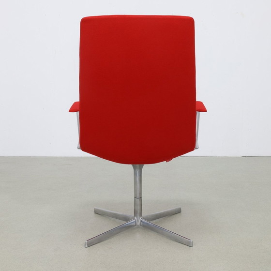 Image 1 of Design Armchair Arper Cativa