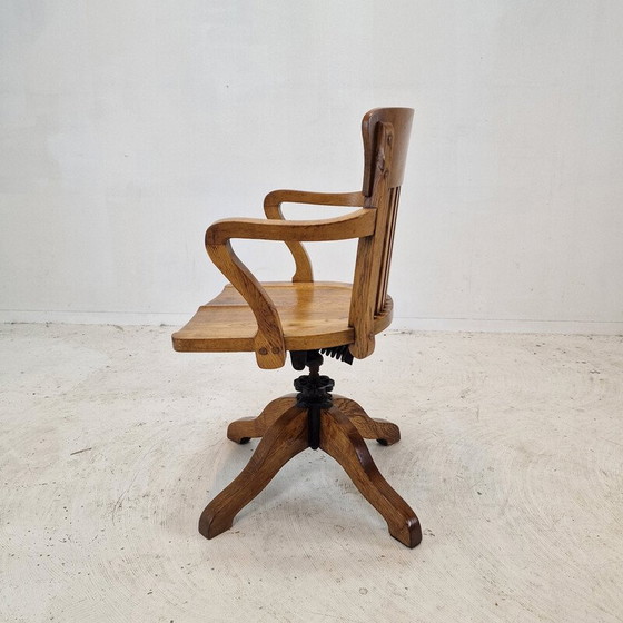 Image 1 of Vintage industrial oak swivel chair, England 1900