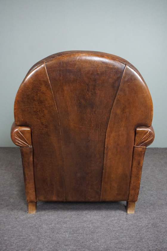 Image 1 of Fauteuil classique en cuir de mouton