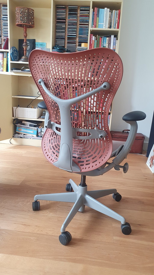 Herman Miller Mirra Chair