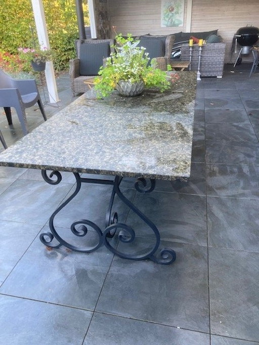 Veghel Garden Table Size