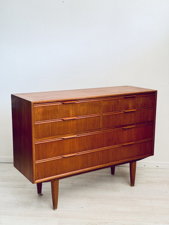 Image 1 of Cassettiera vintage danese in teak