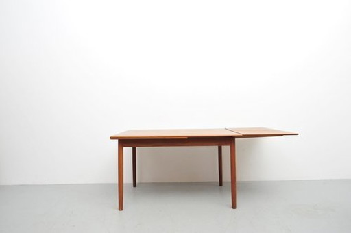 H. Sigh & Søn Møbelfabrik Teak dining table