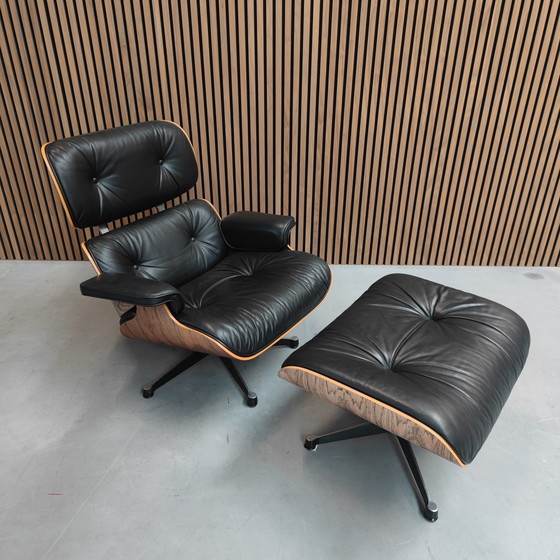 Image 1 of Vitra Eames Lounge chair + Ottoman