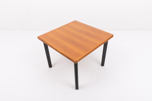 Table de salle à manger pliante en noyer au design italien des années 1980