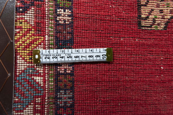 Image 1 of Alfombra Ghashghai anudada a mano, 141 x 113 cm, con motivo de león