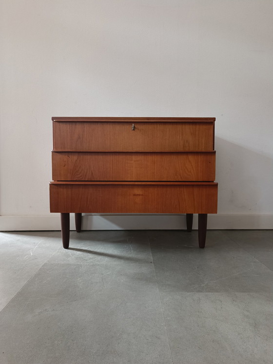 Image 1 of Cassettiera vintage in teak danese 