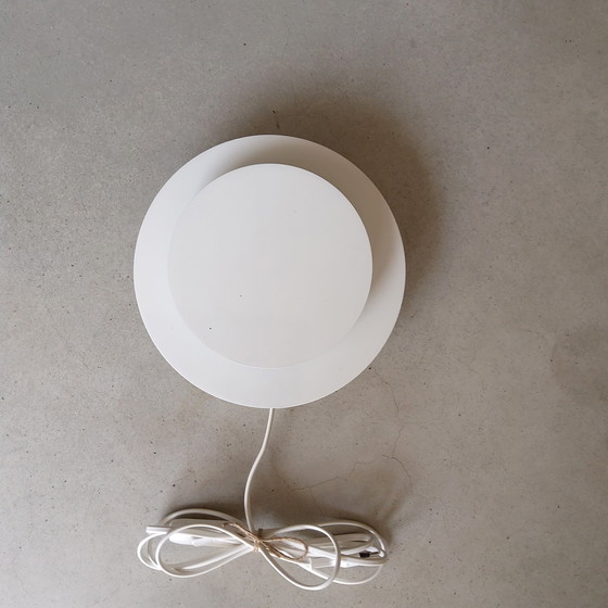 Image 1 of White round metal wall lamp