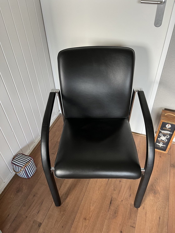 Image 1 of 5 Leather Leolux Dining Chairs 3 Black And 2 Cream/ Beige