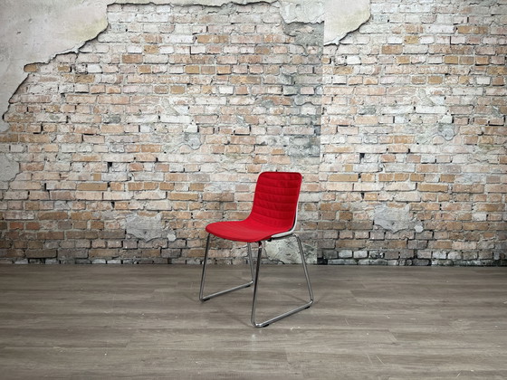 Image 1 of Vitra HAL Sledge rouge