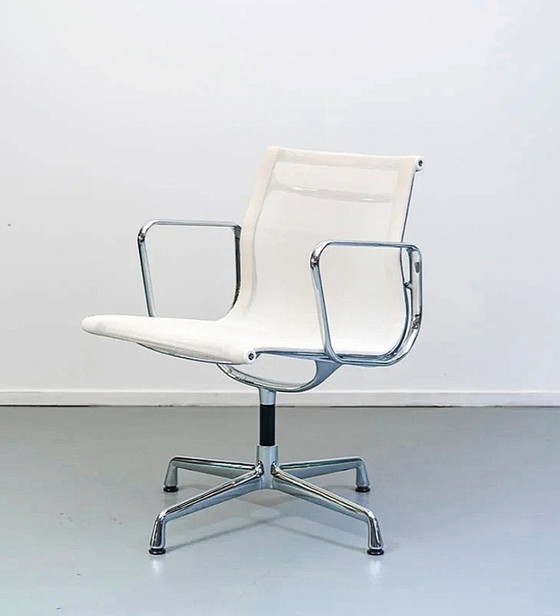 Image 1 of 4x Vitra Eames EA108 White Netwaeve Alu