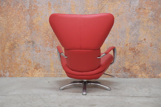 Image 1 of Red leather Leolux Formi designer swivel chair