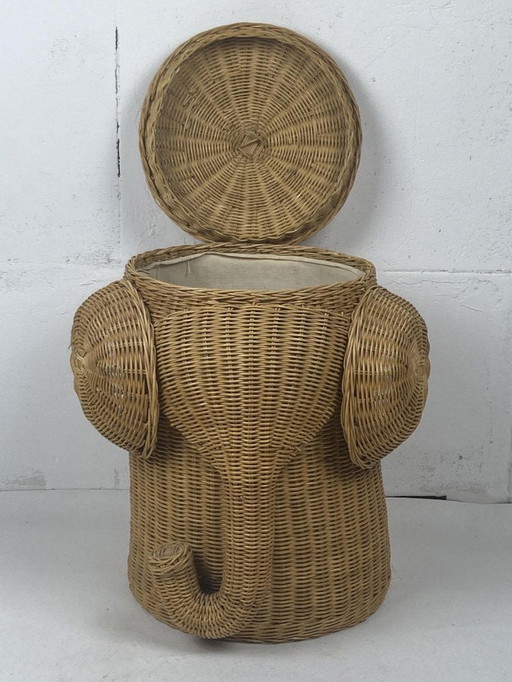 Dutch Rattan Wicker Elephant Basket, 1980S