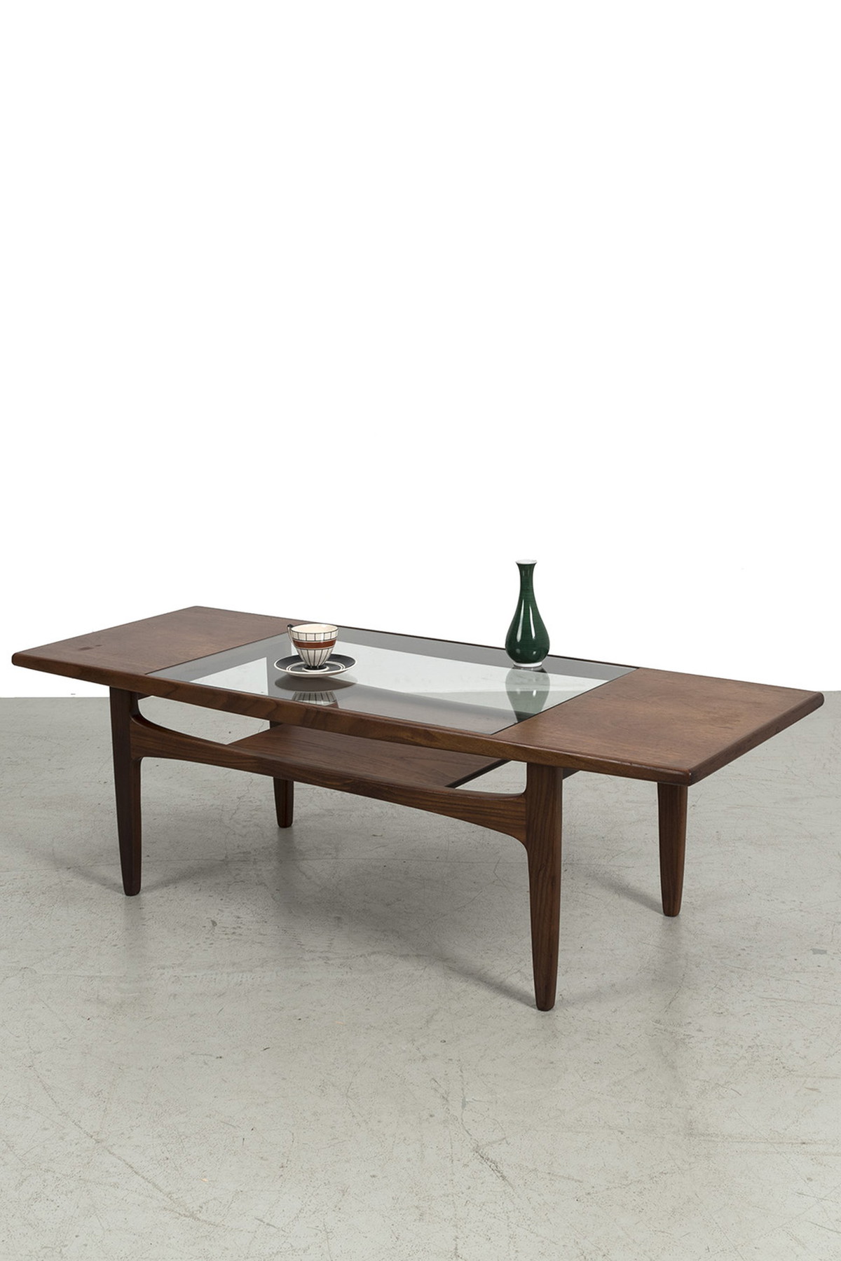 GPlan 'Fresco' coffee table €736.70 Whoppah