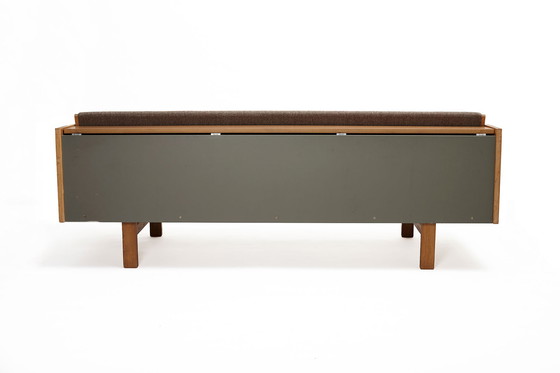 Image 1 of Ge-258 Daybed Designed By Hans J. Wegner For Getama, Denmark 1950’S.