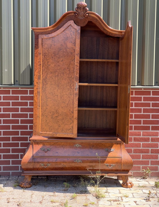 Baroque Belly Cabinet