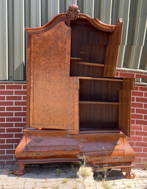 Baroque Belly Cabinet