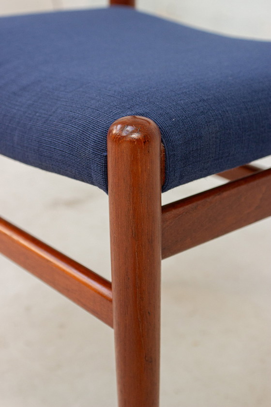 Image 1 of 8X W2 Chair Hans J. Wegner Cm Madsens Teak