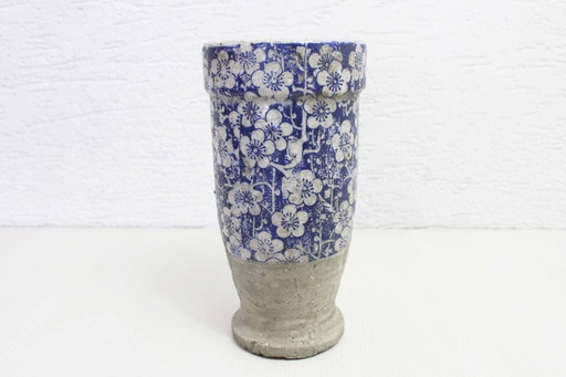 Vase from the beginning of the 20th century