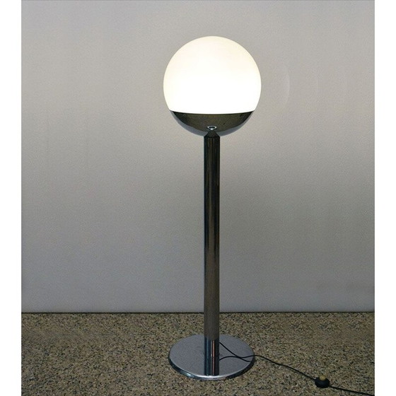 Image 1 of Vintage floor lamp in chromed metal and oplaine glass, Italy 1970