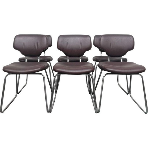 Stacking chair in chrome metal and leather