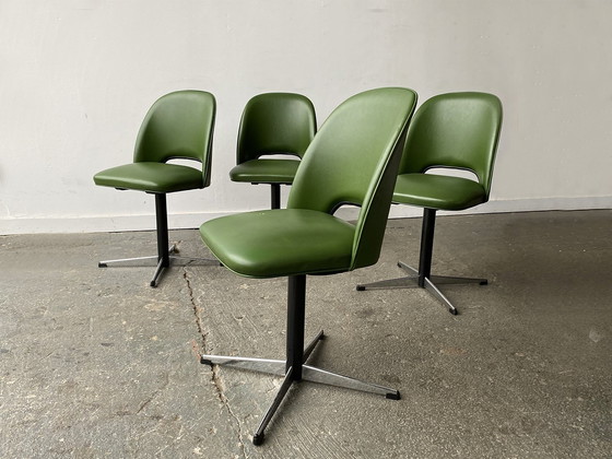 Image 1 of Set 4 Mid-Century Modern 1960S Swivel Dining/Kitchen/Office Chairs