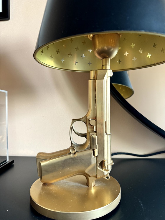 Image 1 of FLOS Gun table lamp