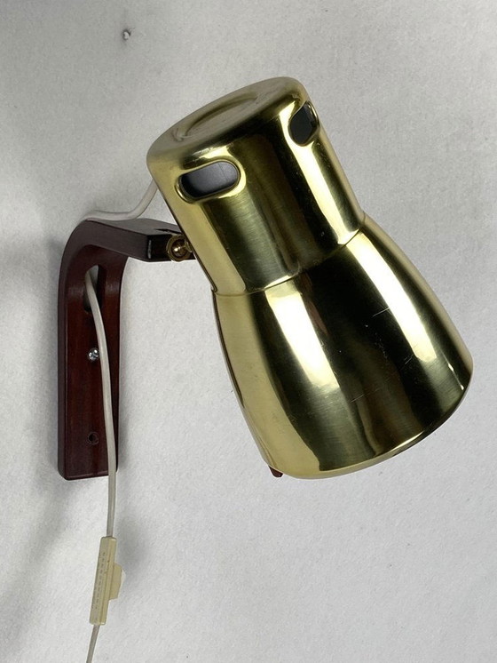 Image 1 of V488 Wall Light In Teak And Brass By Hans Agne Jakobsson, 1960S