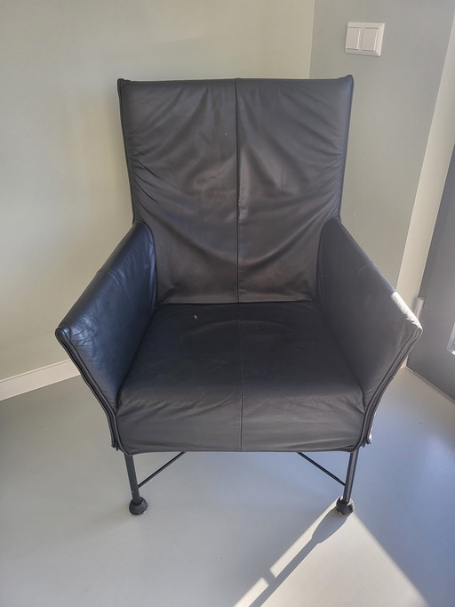 Montis Charly Armchair In Black Leather