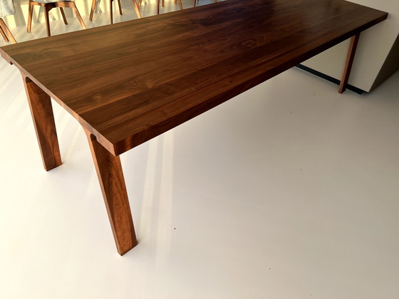 Image 1 of Montis Doble table walnut