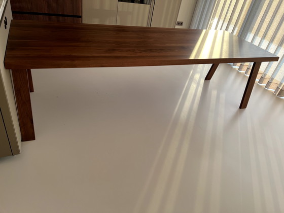 Image 1 of Montis Doble table walnut