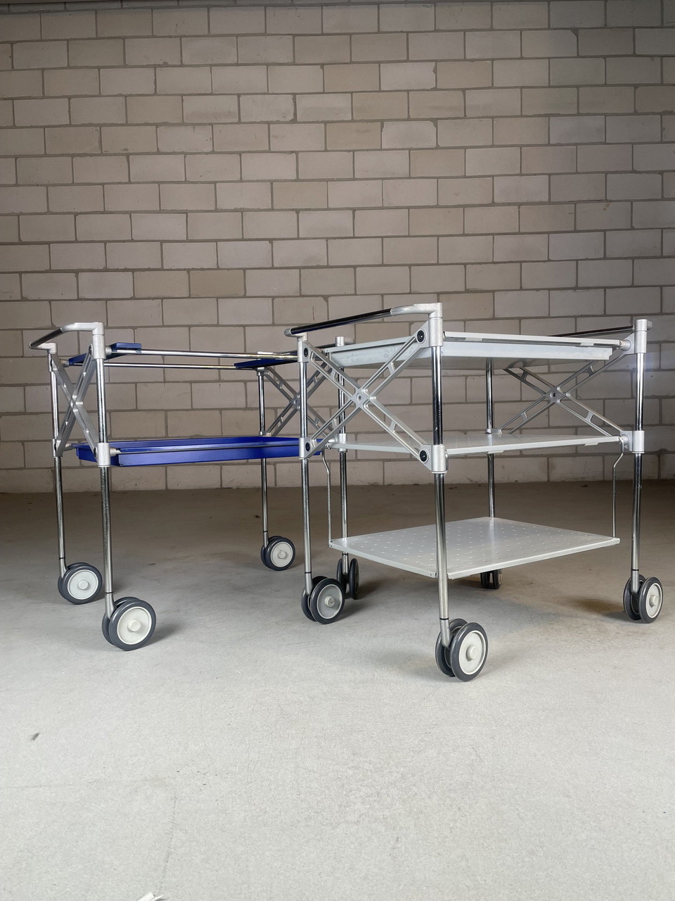 Kartell Oxo Serving Cart/Trolley By Antonio Citterio (Blue) | €450