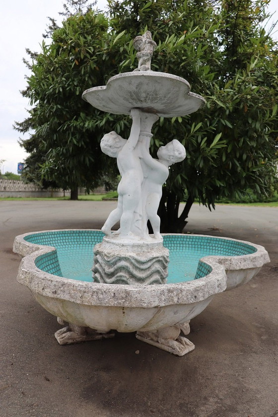Image 1 of Fontana da giardino neoclassica