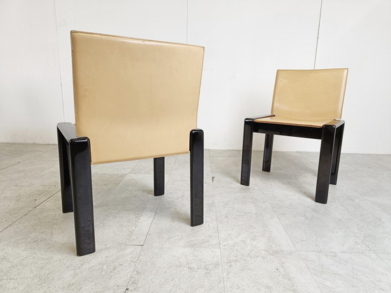 Image 1 of 6 sedie da pranzo vintage in pelle e lacca