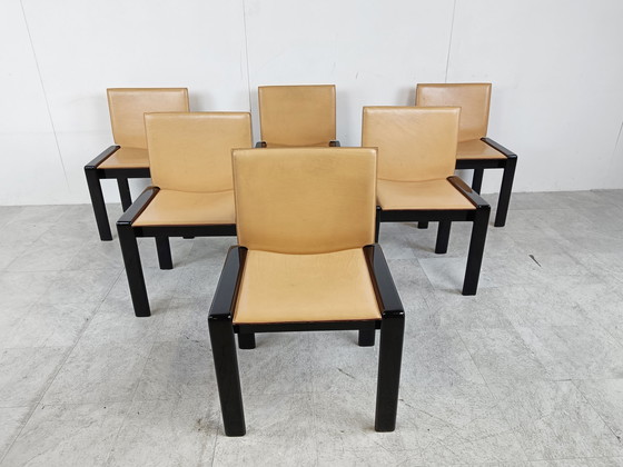 Image 1 of 6 sedie da pranzo vintage in pelle e lacca