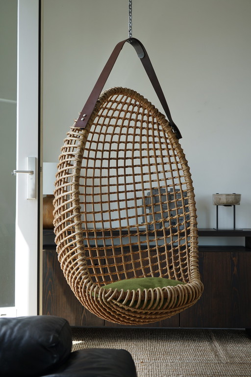 Hanging Chair attributed to Giovanni Travasa for Vittorio Bonacina, 1958