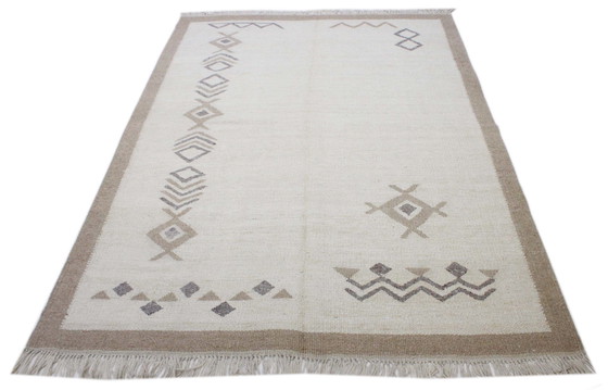 Image 1 of Modern Kilim 237X173