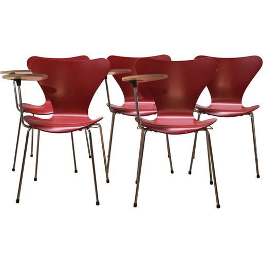 Vintage Series 7 chair by Arne Jacobsen for Fritz Hansen