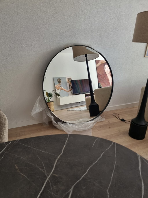 Round Wall Mirror Spinder Design Donna