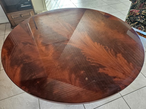 Classic coffee table