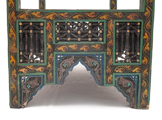 Image 1 of Oriental bench seat