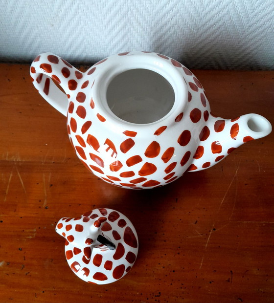 Image 1 of Kitsch Ceramic Giraffe Tea Set