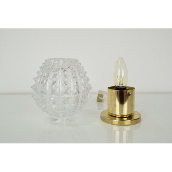 Image 1 of Lampada da parete vintage in vetro e ottone di Kamenicky Senov, Cecoslovacchia 1960