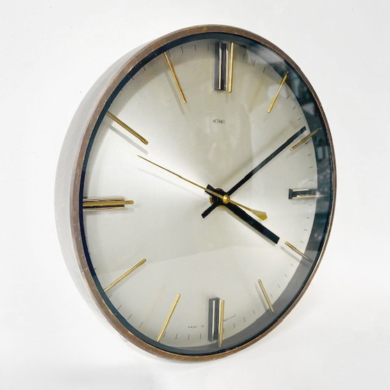 Image 1 of Horloge murale vintage Mid Century Metamec or métallisé